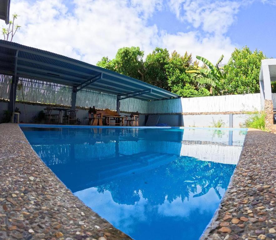 Lucky Tito Coron Dive Resort Екстер'єр фото